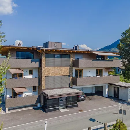 In With A Garden Apartment Brixen im Thale