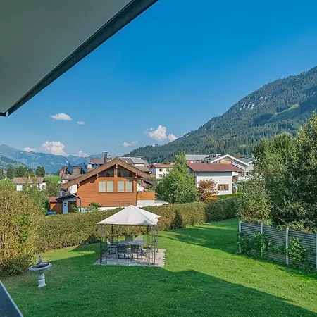 In Brixental Near Hiking Trails Apartman